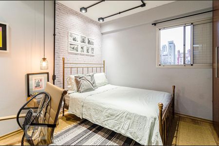 Quarto de apartamento à venda com 1 quarto, 68m² em Pinheiros, São Paulo