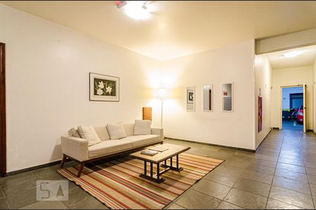 Apartamento à venda com 68m², 1 quarto e 1 vagaHall de entrada