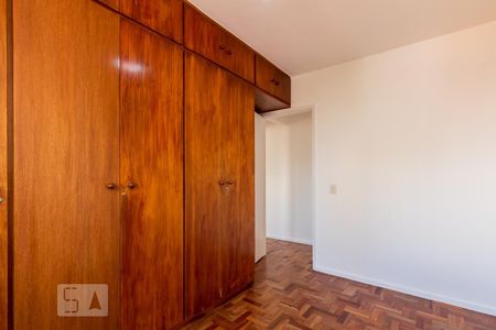 Quarto 1 de apartamento para alugar com 2 quartos, 65m² em Vila Olímpia, São Paulo