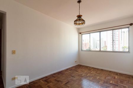 Sala de apartamento para alugar com 2 quartos, 65m² em Vila Olímpia, São Paulo