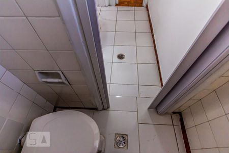 Apartamento para alugar com 87m², 2 quartos e sem vagaBanheiro de serviço