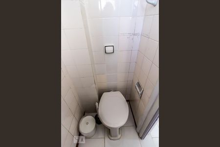 Apartamento para alugar com 87m², 2 quartos e sem vagaBanheiro de serviço