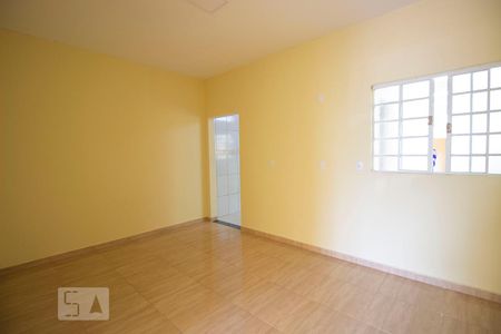 Sala de casa para alugar com 1 quarto, 92m² em Vila Vianelo, Jundiaí