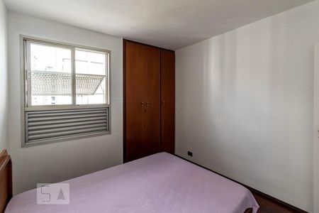 Apartamento para alugar com 103m², 3 quartos e 1 vagaQuarto 2