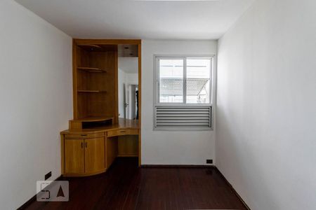 Apartamento para alugar com 103m², 3 quartos e 1 vagaSuíte