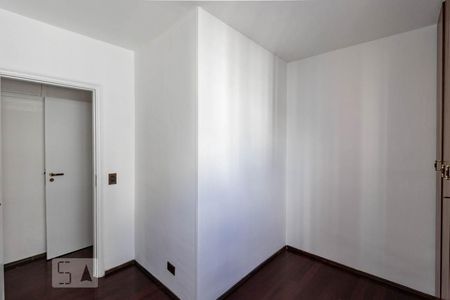Quarto 1 de apartamento para alugar com 3 quartos, 103m² em Vila Uberabinha, São Paulo