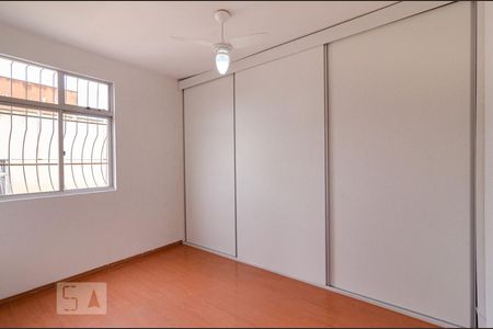 Quarto 2 de apartamento para alugar com 3 quartos, 60m² em Alípio de Melo, Belo Horizonte