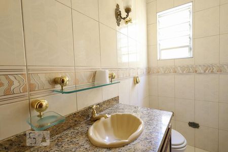 Casa para alugar com 350m², 3 quartos e 3 vagasLavabo