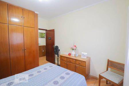 Casa à venda com 300m², 3 quartos e 4 vagas Casa à venda com 300m², 3 quartos e 4 vagasDormitório 2