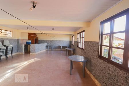 Casa à venda com 300m², 3 quartos e 4 vagas Casa à venda com 300m², 3 quartos e 4 vagasSalão de Festas