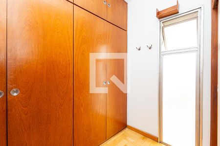 Apartamento para alugar com 240m², 4 quartos e 3 vagas Apartamento para alugar com 240m², 4 quartos e 3 vagasCloset da suíte 1