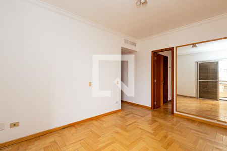 Apartamento para alugar com 240m², 4 quartos e 3 vagas Apartamento para alugar com 240m², 4 quartos e 3 vagasSuíte 1