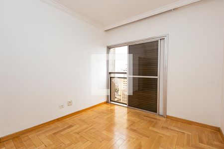 Apartamento para alugar com 240m², 4 quartos e 3 vagas Apartamento para alugar com 240m², 4 quartos e 3 vagasSuíte 2