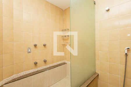 Apartamento para alugar com 240m², 4 quartos e 3 vagas Apartamento para alugar com 240m², 4 quartos e 3 vagasBanheiro Social