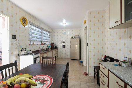 Casa para alugar com 150m², 3 quartos e 2 vagas Casa para alugar com 150m², 3 quartos e 2 vagasCozinha