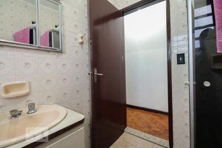 Casa para alugar com 150m², 3 quartos e 2 vagas Casa para alugar com 150m², 3 quartos e 2 vagasBanheiro Social