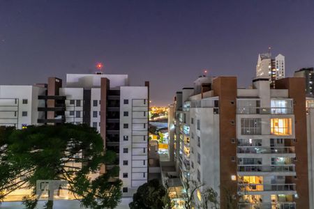 Vista da Sala de apartamento para alugar com 2 quartos, 130m² em Cristo Rei, Curitiba