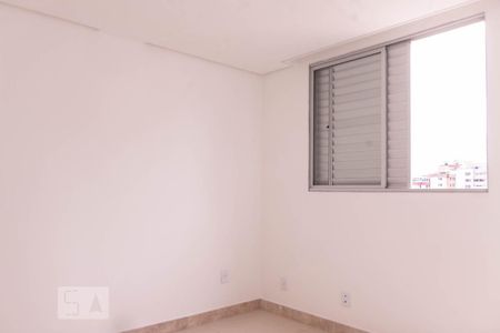 Suíte de apartamento para alugar com 4 quartos, 160m² em Buritis, Belo Horizonte
