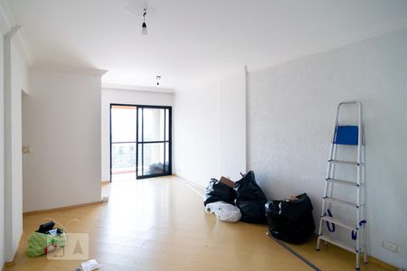 Sala de apartamento à venda com 2 quartos, 65m² em Jardim Taquaral, São Paulo