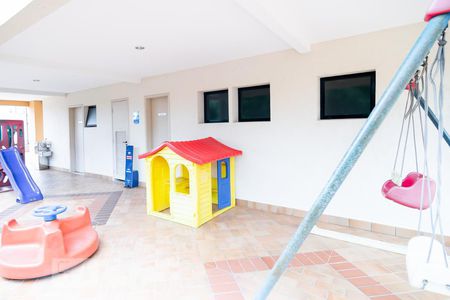Apartamento à venda com 65m², 2 quartos e 2 vagas Apartamento à venda com 65m², 2 quartos e 2 vagasPlayground