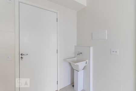 Sala/Cozinha de apartamento para alugar com 1 quarto, 29m² em Vila Penteado, São Paulo
