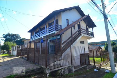 Casa à venda com 100m², 3 quartos e 2 vagasFachada