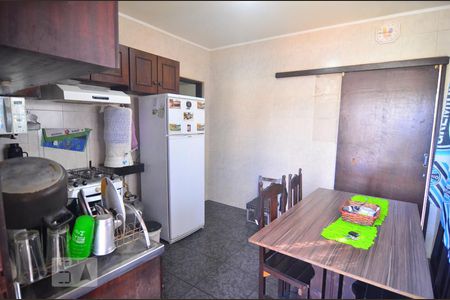 Casa à venda com 100m², 3 quartos e 2 vagasCozinha