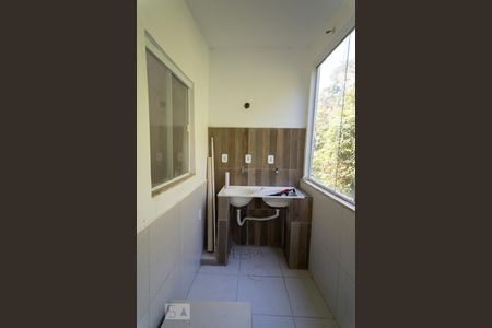 Casa para alugar com 100m², 2 quartos e sem vagaÁrea de serviço