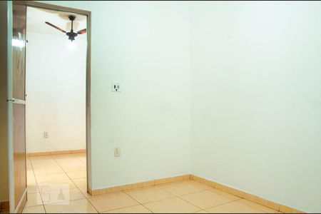 Casa para alugar com 120m², 3 quartos e sem vaga Casa para alugar com 120m², 3 quartos e sem vagaQuarto 2