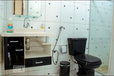 Casa para alugar com 120m², 3 quartos e sem vaga Casa para alugar com 120m², 3 quartos e sem vagaBanheiro