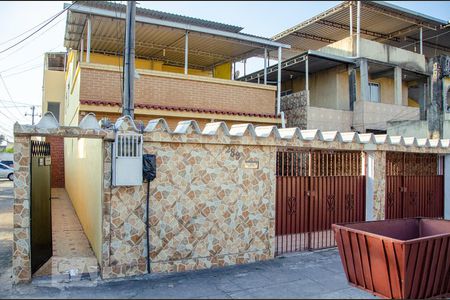 Casa para alugar com 120m², 3 quartos e sem vaga Casa para alugar com 120m², 3 quartos e sem vagaFachada