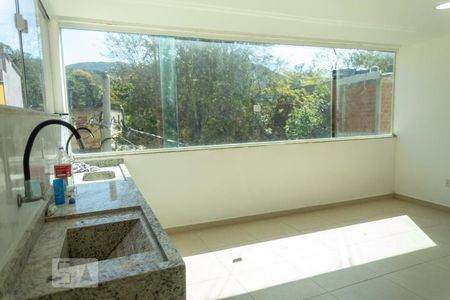 Casa para alugar com 100m², 2 quartos e sem vaga Casa para alugar com 100m², 2 quartos e sem vagaSala 2/área de serviço