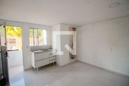 Casa para alugar com 50m², 1 quarto e sem vaga Casa para alugar com 50m², 1 quarto e sem vagaCozinha