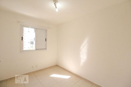 Quarto 2 de apartamento para alugar com 2 quartos, 47m² em Vila Bela Vista (zona Norte), São Paulo