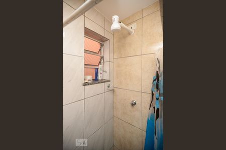 Casa à venda com 108m², 3 quartos e sem vaga Casa à venda com 108m², 3 quartos e sem vagaBanheiro 1