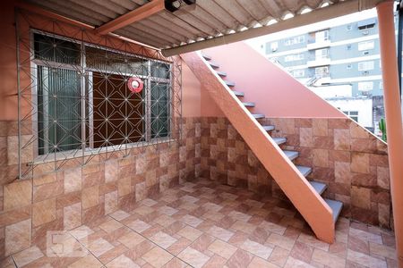 Casa à venda com 108m², 3 quartos e sem vaga Casa à venda com 108m², 3 quartos e sem vagaHall de Acesso terraço - Área de serviço