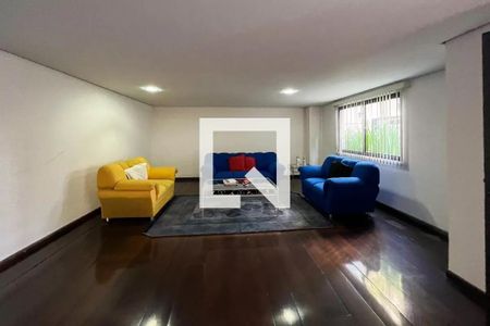 Hall social de apartamento à venda com 2 quartos, 63m² em Vila Olímpia, São Paulo
