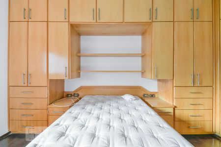 Apartamento à venda com 80m², 2 quartos e 1 vaga Apartamento à venda com 80m², 2 quartos e 1 vagaQuarto 1