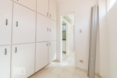 Apartamento à venda com 80m², 2 quartos e 1 vaga Apartamento à venda com 80m², 2 quartos e 1 vagaQuarto de Serviço