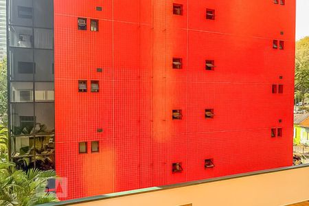 Apartamento à venda com 80m², 2 quartos e 1 vaga Apartamento à venda com 80m², 2 quartos e 1 vagaVista