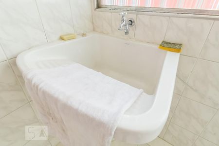 Apartamento à venda com 80m², 2 quartos e 1 vaga Apartamento à venda com 80m², 2 quartos e 1 vagaÁrea de Serviço