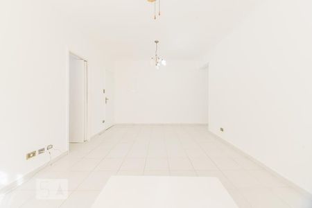 Apartamento à venda com 80m², 2 quartos e 1 vaga Apartamento à venda com 80m², 2 quartos e 1 vagaSala