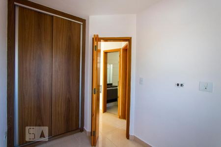 Quarto 1 de apartamento para alugar com 2 quartos, 55m² em Parque Erasmo Assunção, Santo André