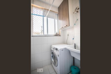 Apartamento à venda com 65m², 3 quartos e 1 vagaÁrea de Serviço