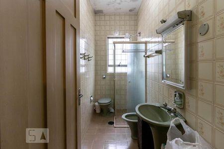 Casa para alugar com 128m², 2 quartos e 2 vagas Casa para alugar com 128m², 2 quartos e 2 vagasBanheiro