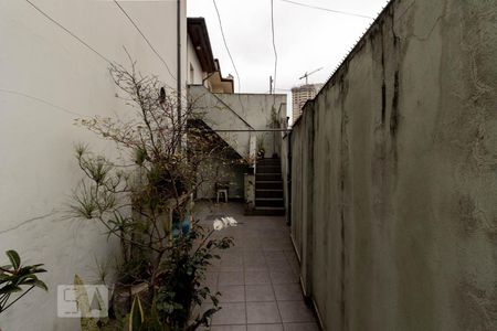 Casa para alugar com 128m², 2 quartos e 2 vagas Casa para alugar com 128m², 2 quartos e 2 vagasárea externa