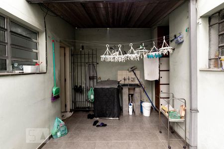 Casa para alugar com 128m², 2 quartos e 2 vagas Casa para alugar com 128m², 2 quartos e 2 vagasÁrea de serviço