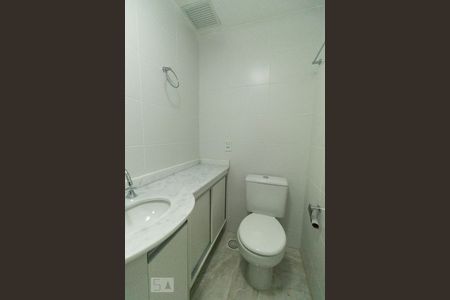 Apartamento para alugar com 62m², 2 quartos e 1 vaga Apartamento para alugar com 62m², 2 quartos e 1 vagaBanheiro