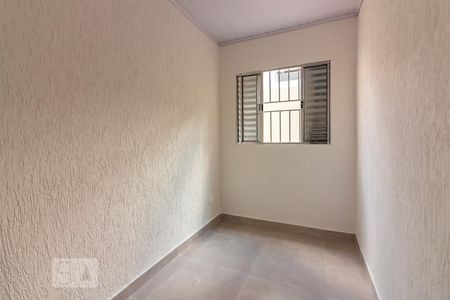Quarto 1 de casa para alugar com 2 quartos, 60m² em Bela Vista, Osasco