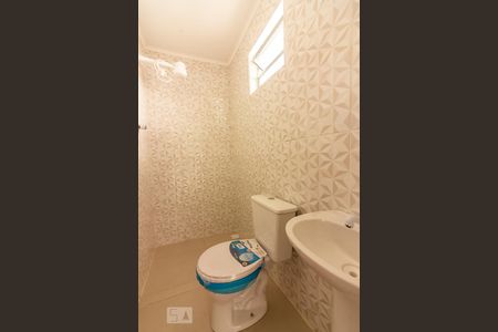 Casa para alugar com 60m², 2 quartos e sem vagaBanheiro